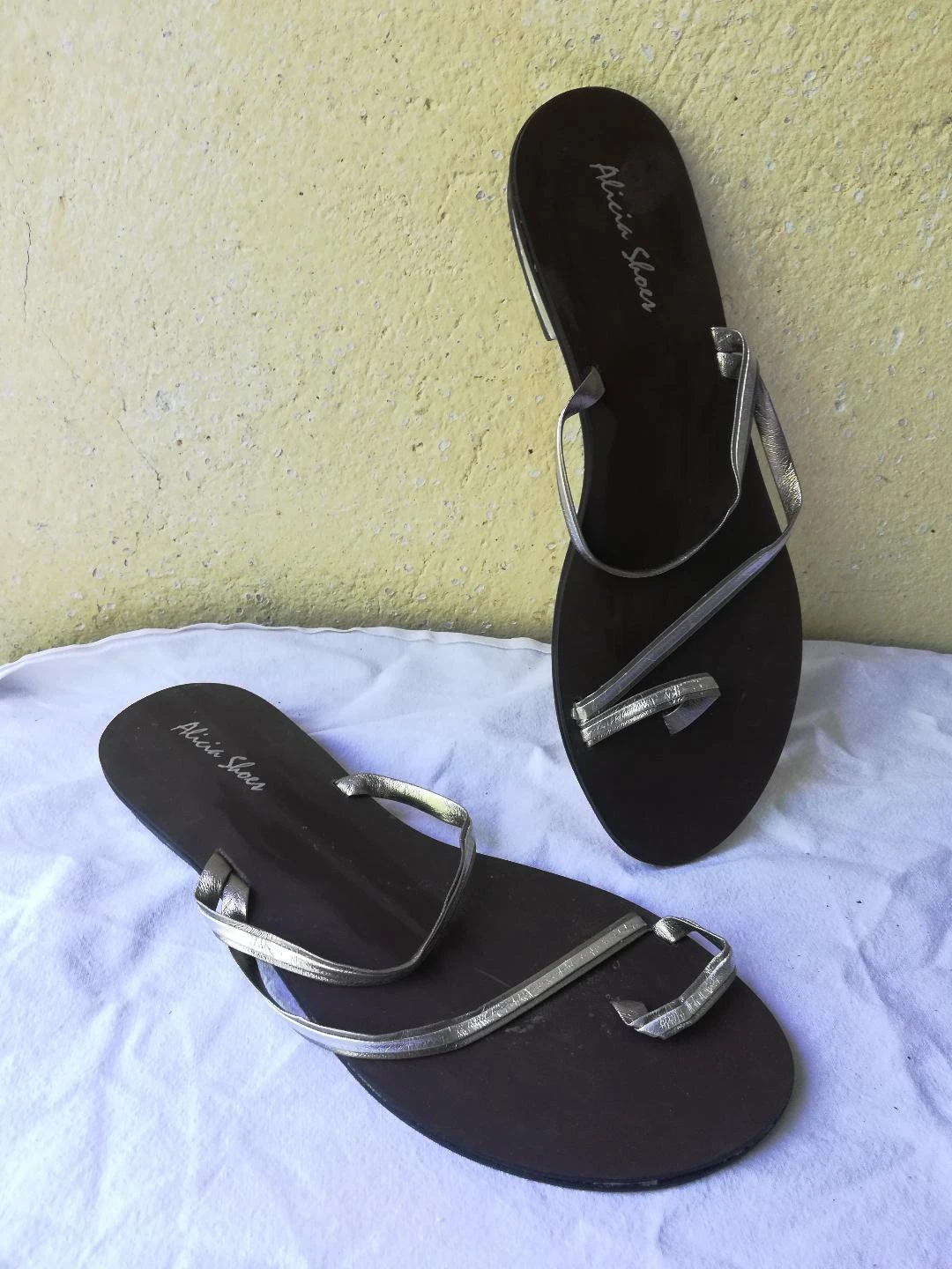 Paire d'Entredoigts à bride Argenté pointure 39